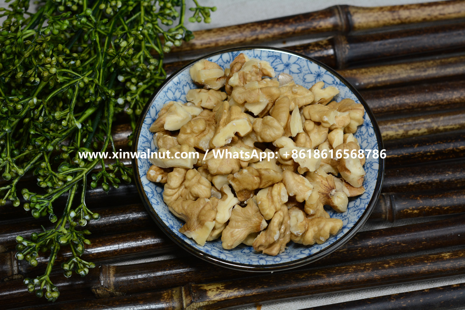 Xinjiang Walnut Kernels Light Quarters